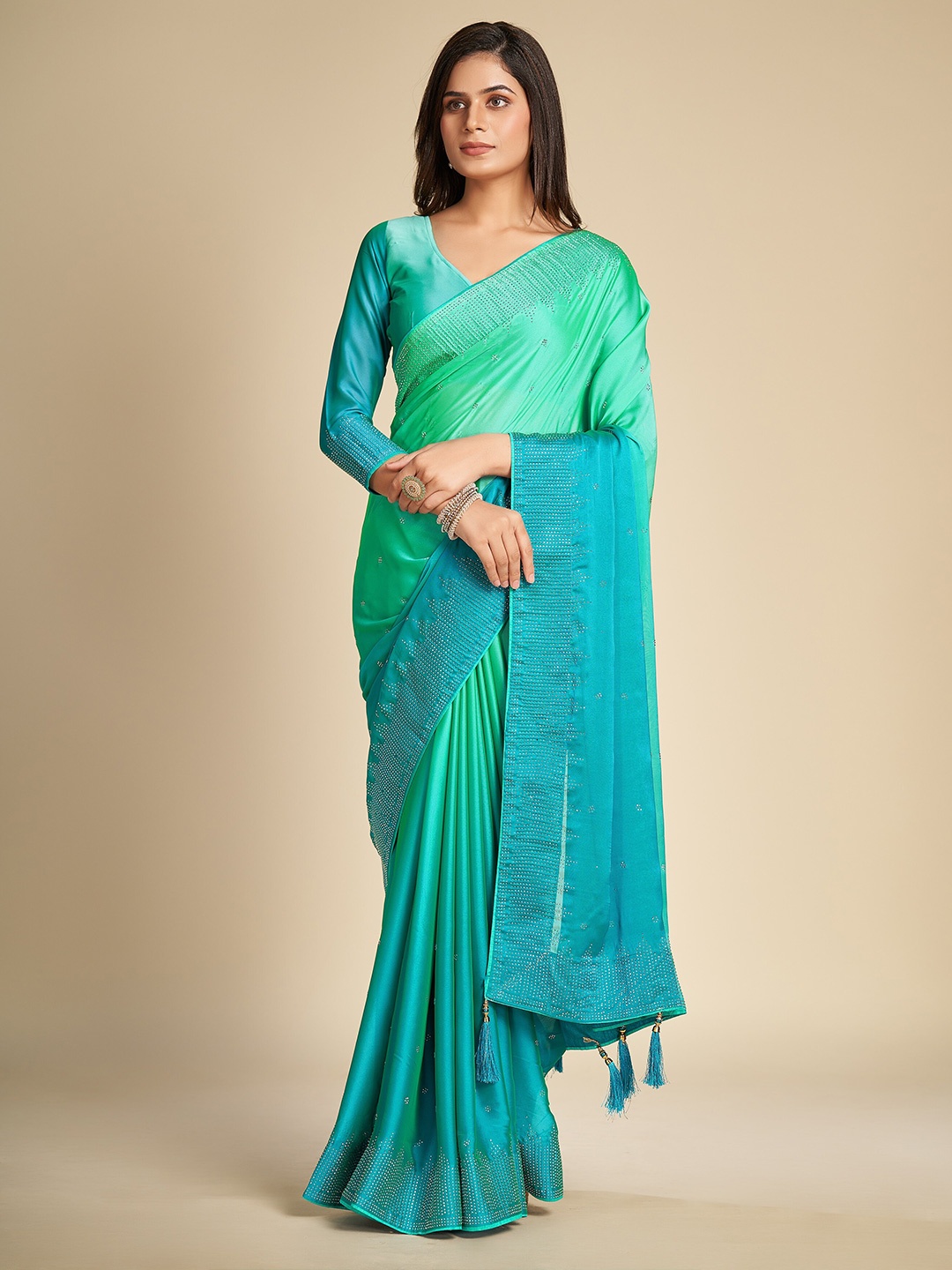 

Trendmalls Embellished Beads and Stones Saree, Turquoise blue