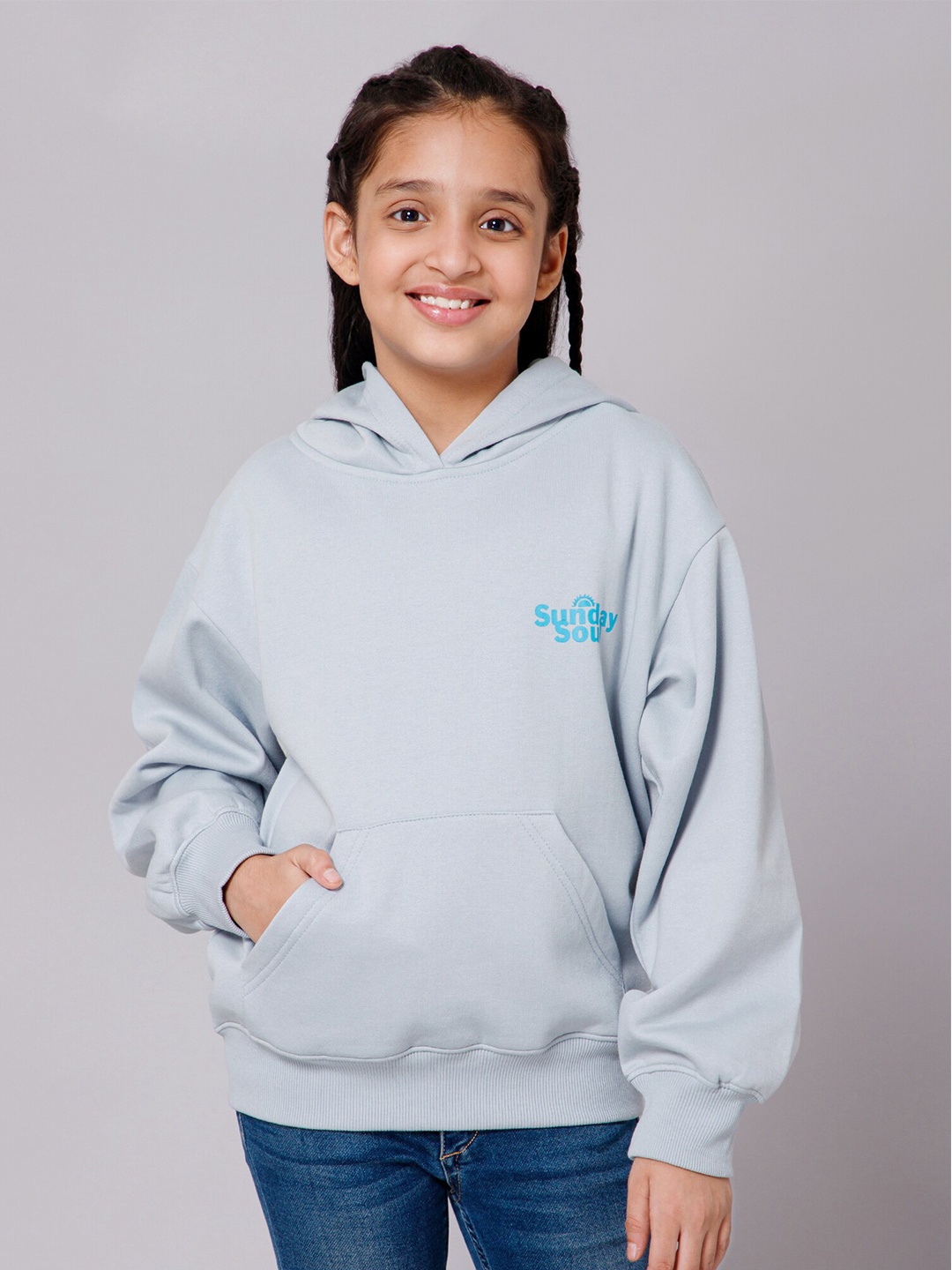 

Alan Jones Girls Hooded Oversized Sweatshirt, Blue