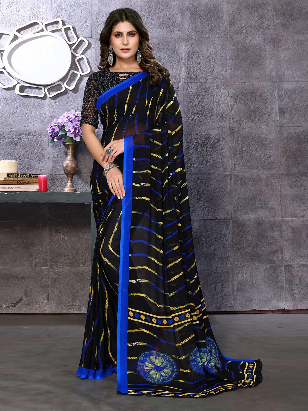 

KALINI Leheriya Printed Saree, Black
