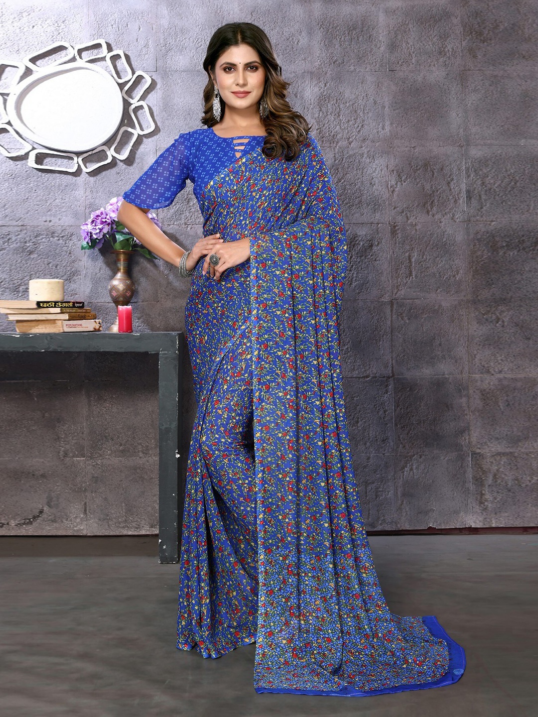 

KALINI Floral Printed Saree, Blue