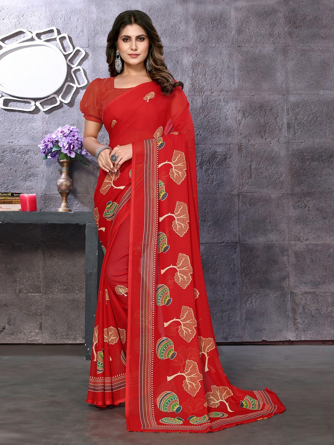 

KALINI Floral Printed Saree, Red