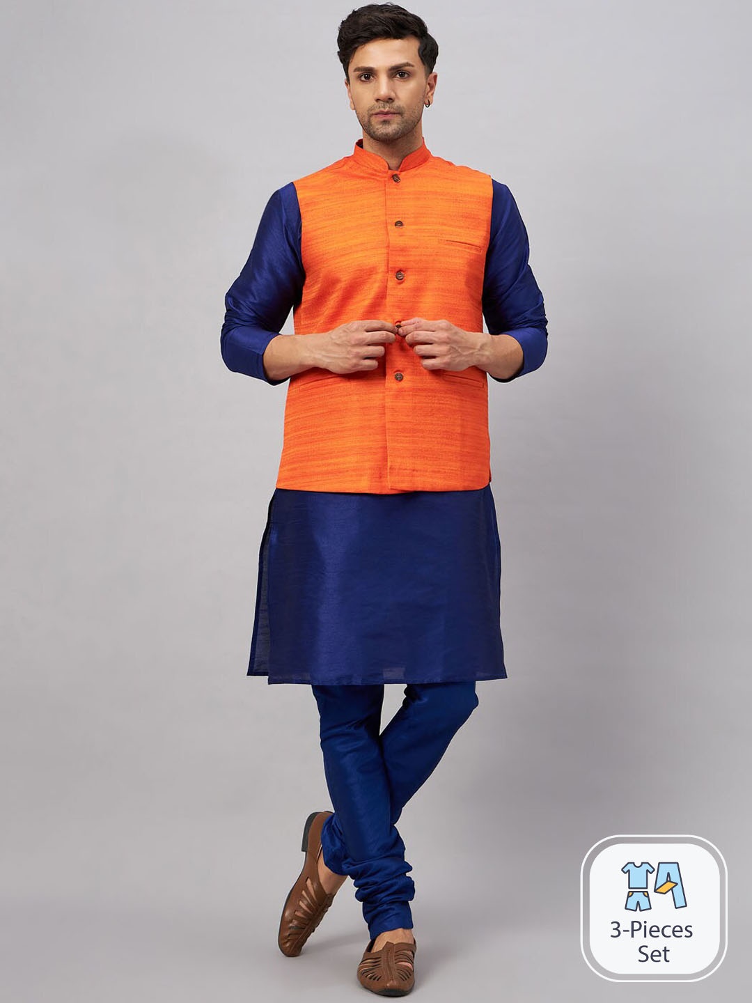 

VASTRAMAY Kurta Pyjama With Nehru Jacket, Blue