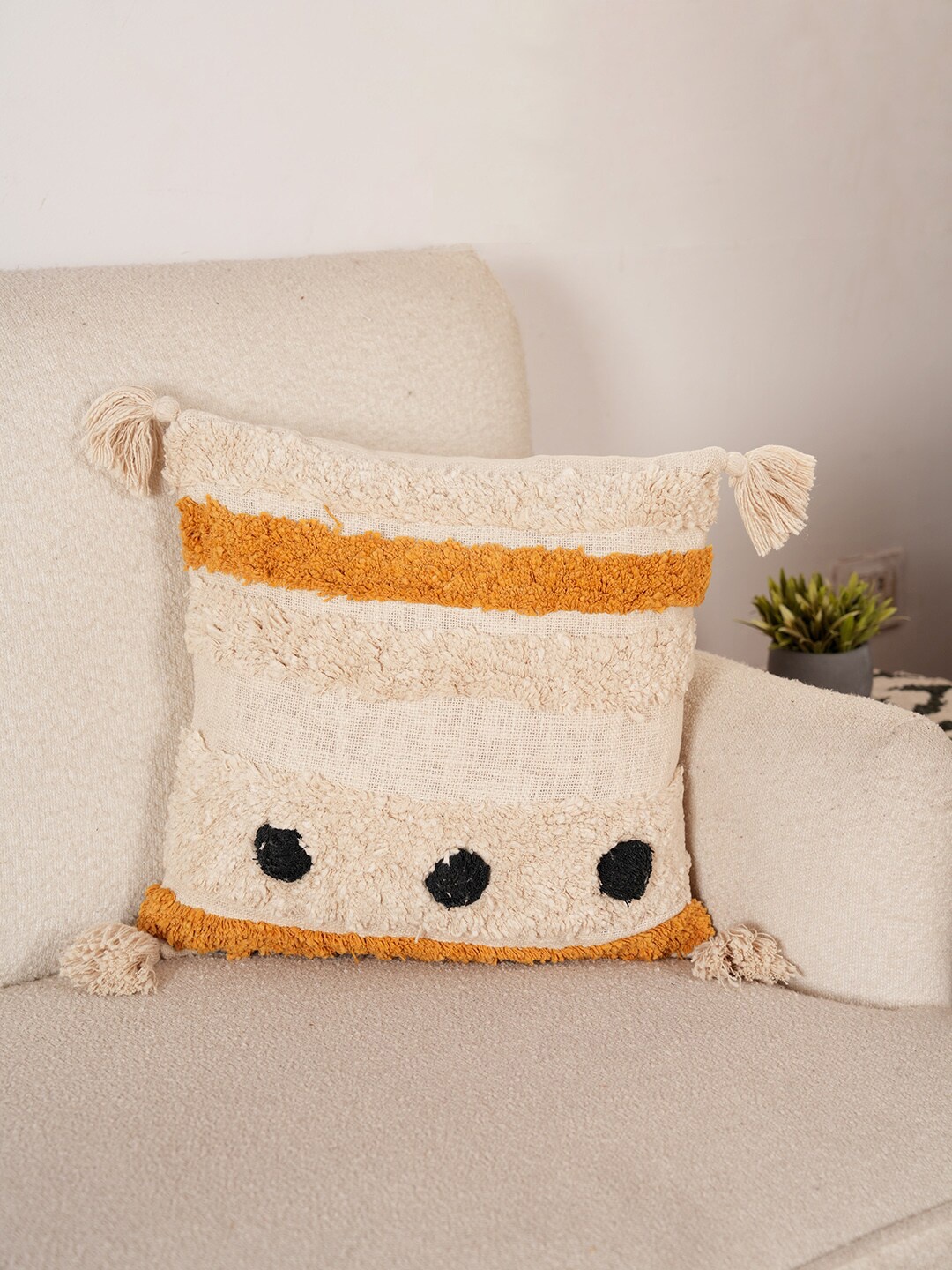 

Art Avenue White & Yellow Self Design Cotton Square Cushion Cover