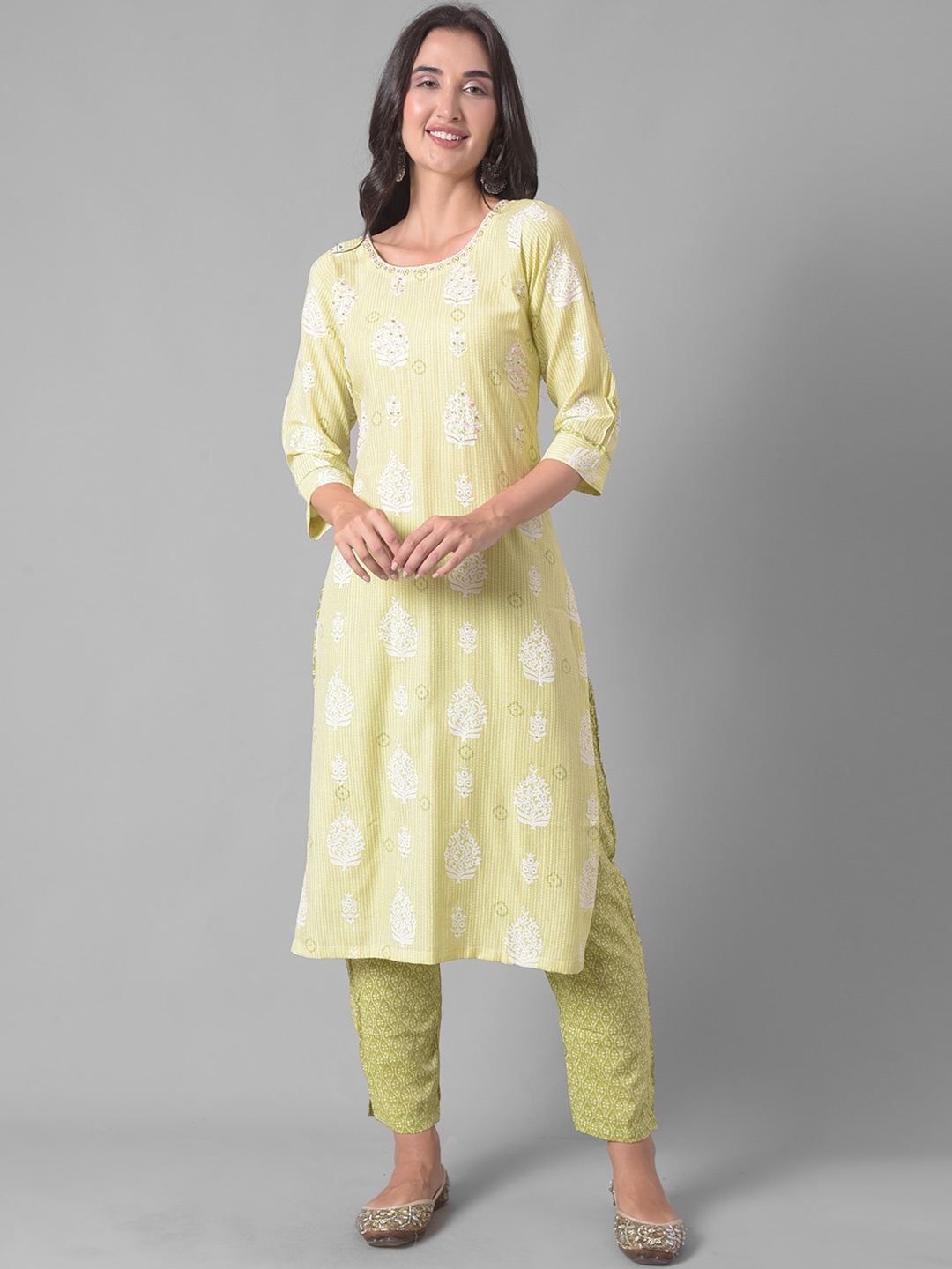 

Dollar Missy Floral Printed Thread Work Straight Kurta with Trousers, Green