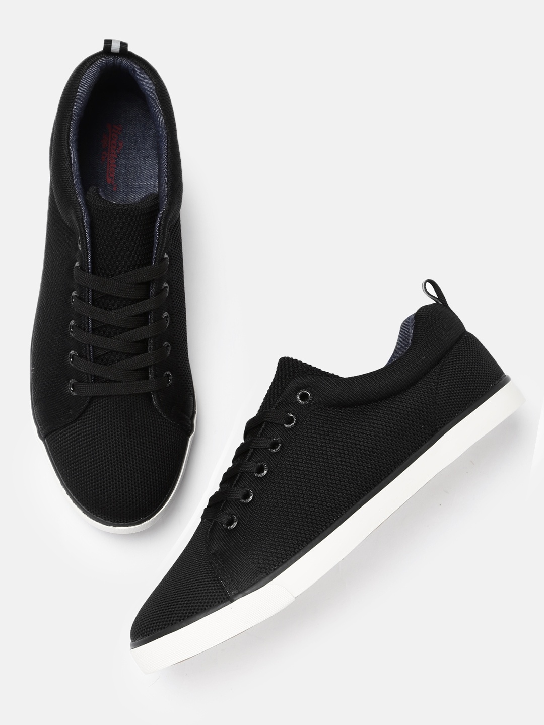 

Roadster Men Black Sneakers