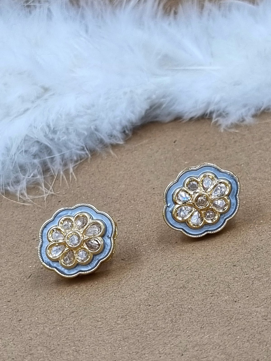 

Anouk White & Grey Gold-Plated Contemporary Studs