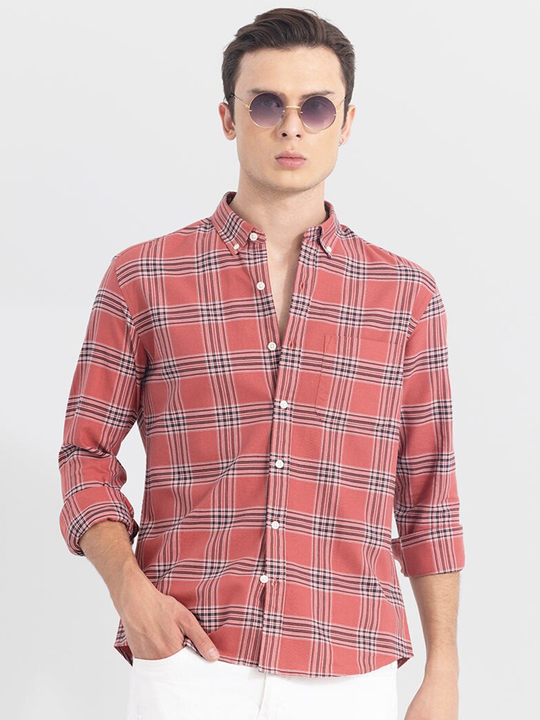 

Snitch Checked Classic Slim Fit Button-Down Collar Cotton Casual Shirt, Red