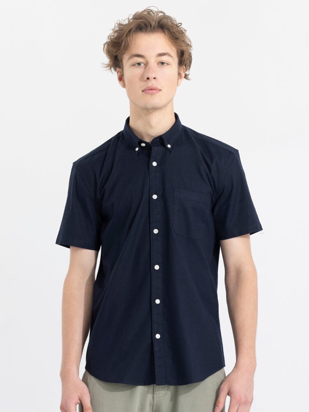 

Snitch Navy Blue Button-Down Collar Classic Slim Fit Casual Shirt