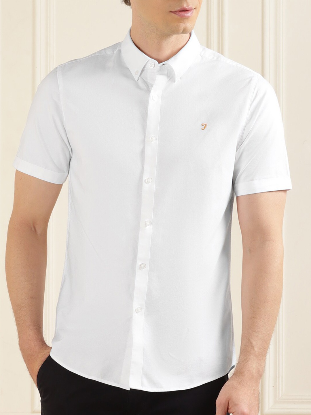 

Farah Slim Fit Button-Down Collar Short Sleeves Cotton Casual Shirt, White