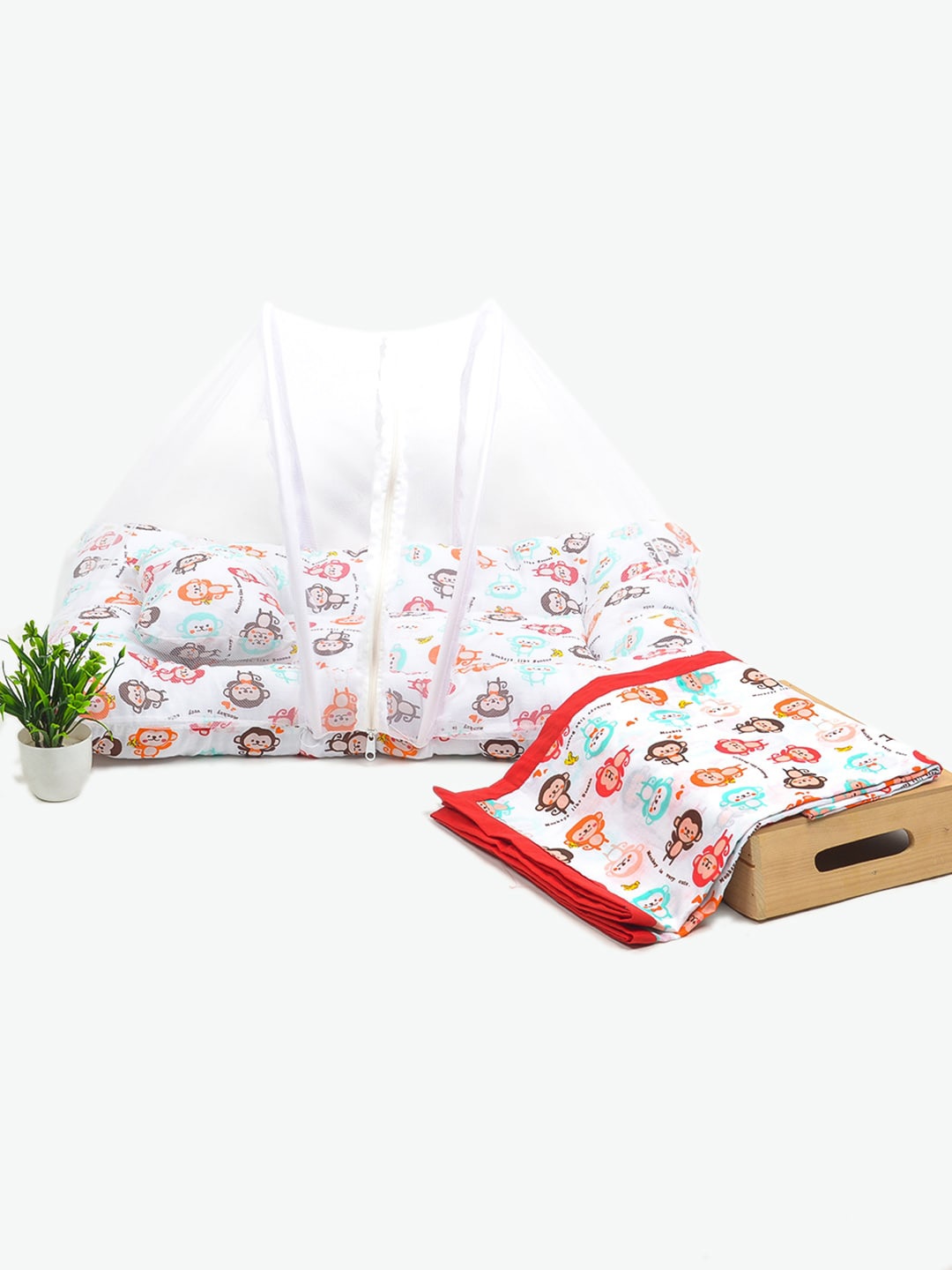 

Moms Home Infants 2Pieces Printed Organic Cotton Bed Set, White