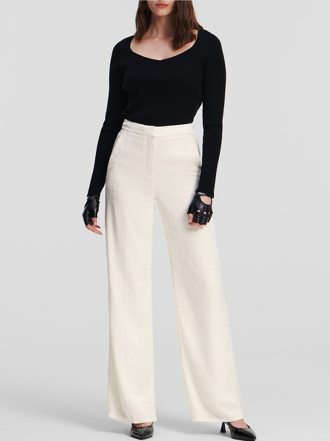 

Karl Lagerfeld Women Straight Fit Mid-Rise Parallel Trousers, White