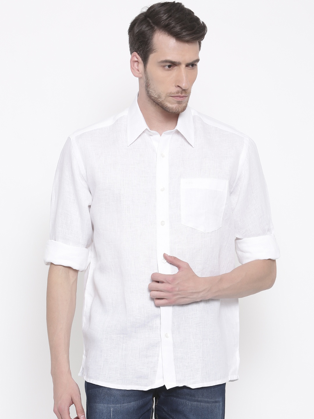 

ColorPlus Men White Classic Fit Solid Casual Shirt