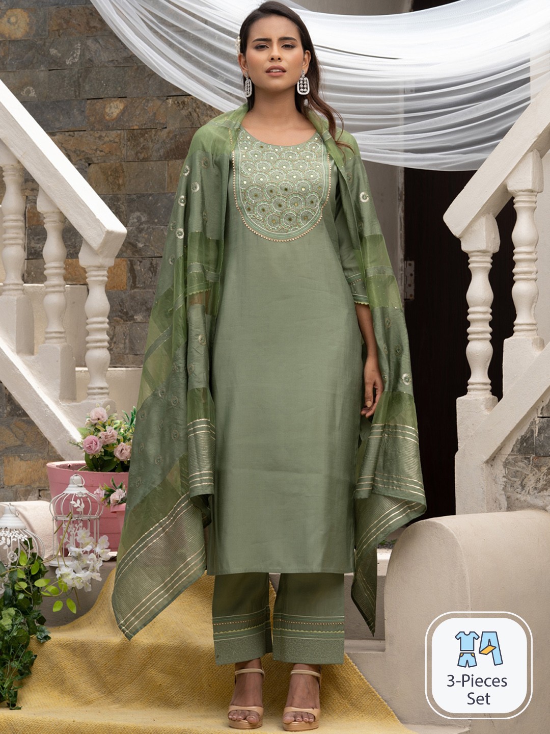 

Sangria Embroidered Silk Straight Kurta With Trouser & Dupatta Set, Green