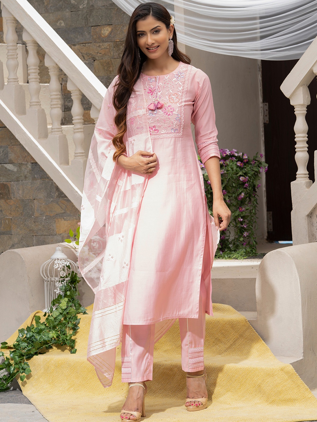 

Sangria Embroidered Straight Kurta With Trousers & Dupatta, Pink