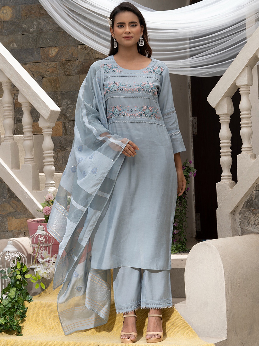 

Sangria Embroidered Straight Kurta With Trousers & Dupatta, Blue