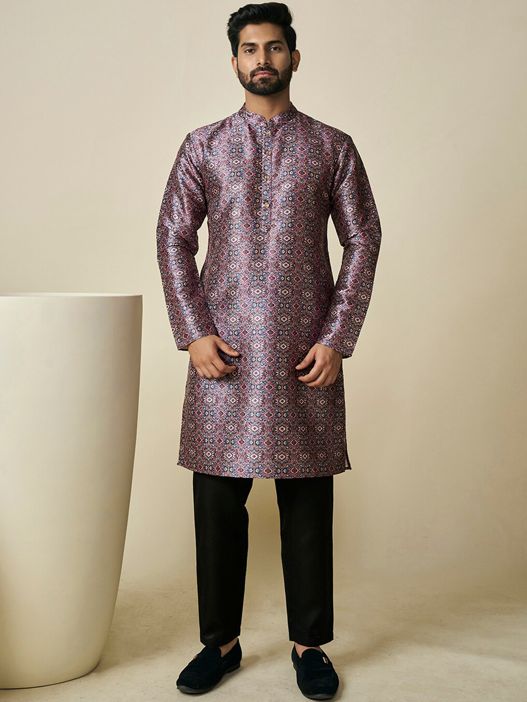 

Inddus Ethnic Motif Printed Straight Kurta, Purple