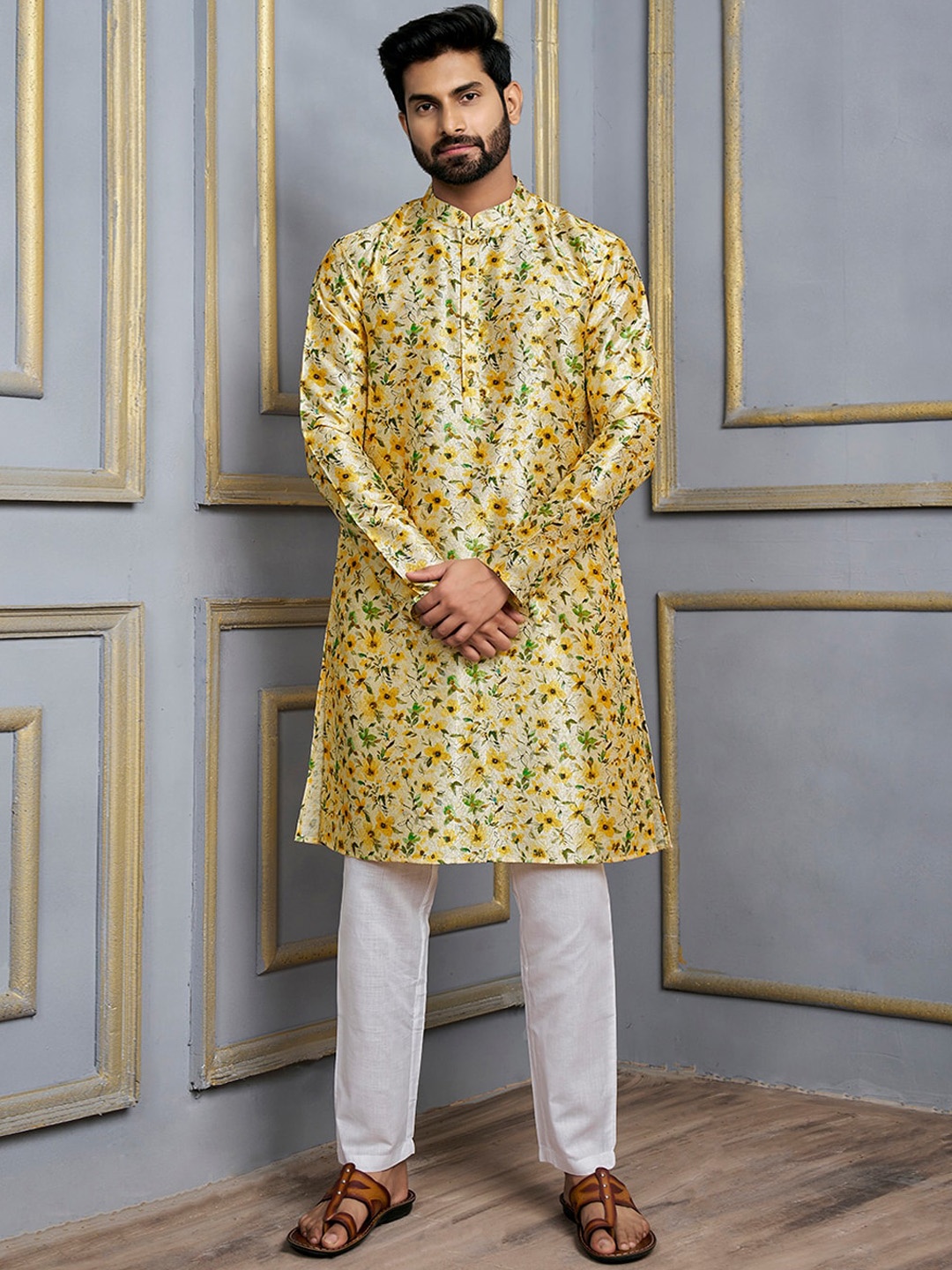 

Inddus Floral Printed Mandarin Collar Kurta, Yellow