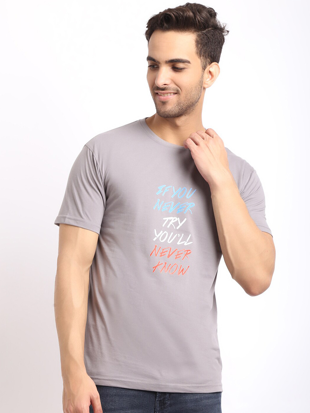 

HOUSE OF VEDAS Typography Printed T-shirt, Grey