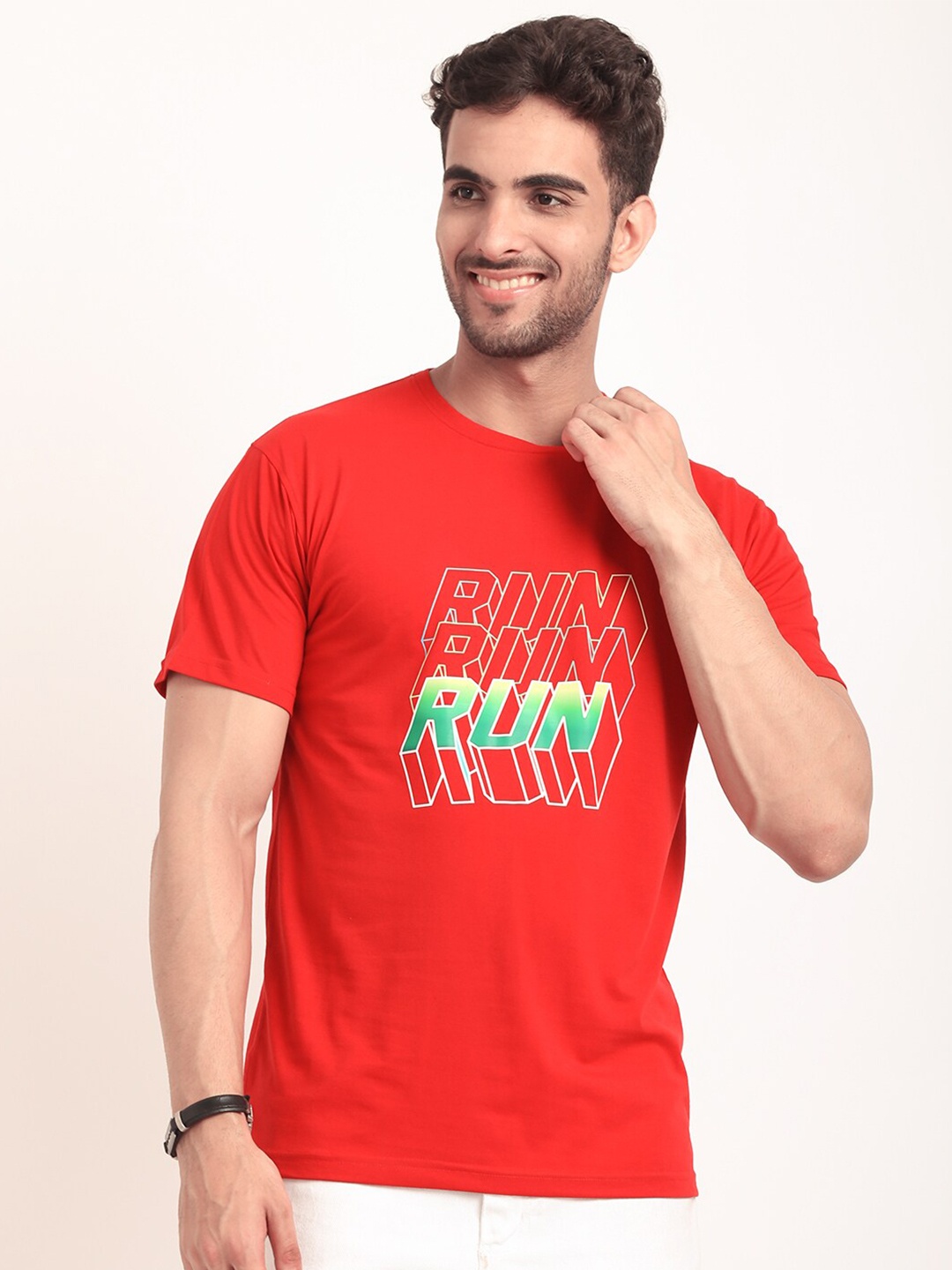 

HOUSE OF VEDAS Typography Printed T-shirt, Red