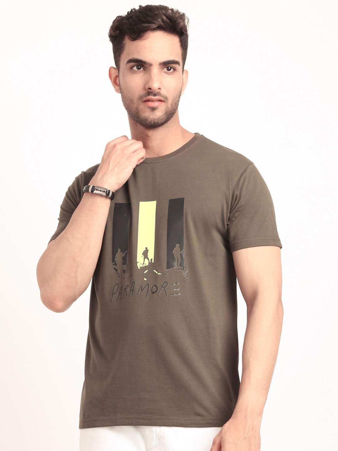 

HOUSE OF VEDAS Graphic Printed T-shirt, Olive