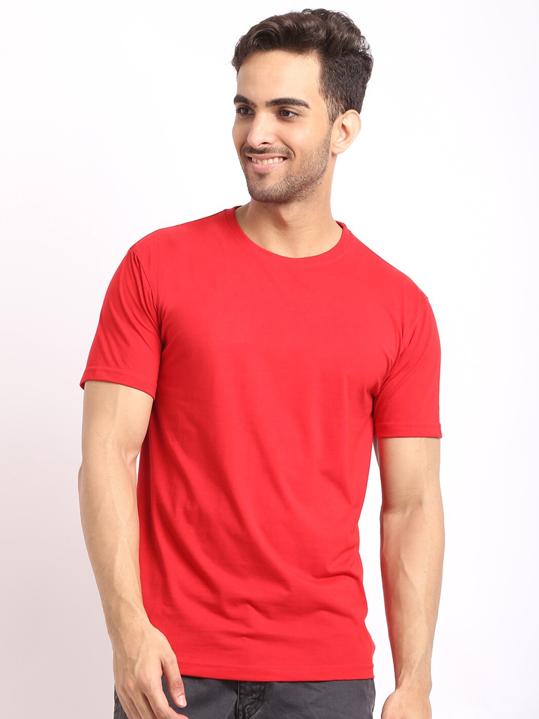 

HOUSE OF VEDAS Round Neck Short Sleeve T-shirt, Red