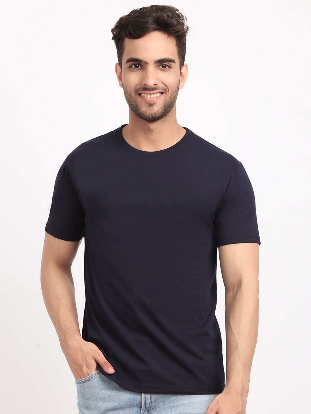 

HOUSE OF VEDAS Round Neck T-shirt, Navy blue