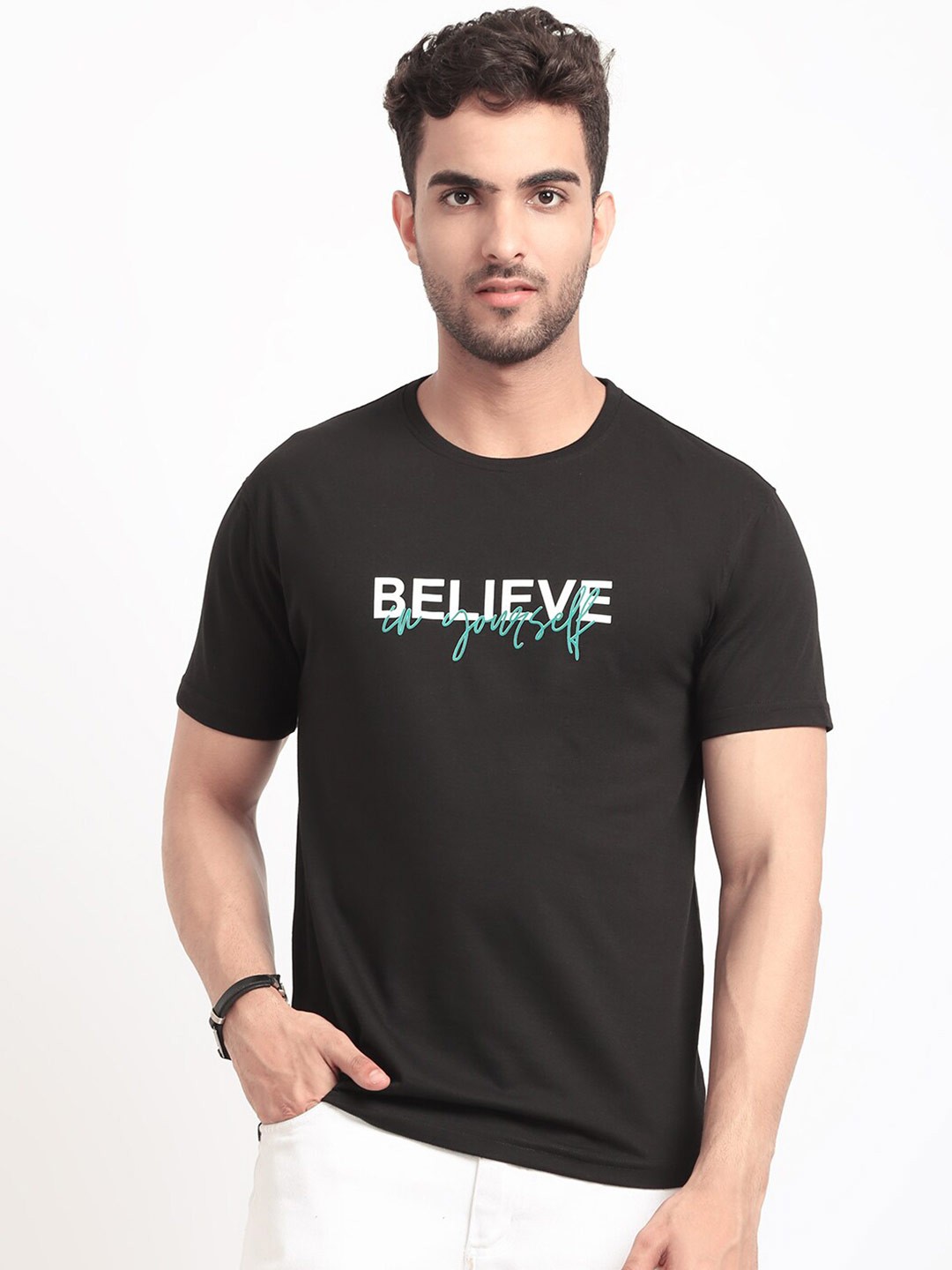 

HOUSE OF VEDAS Typography Printed T-shirt, Black