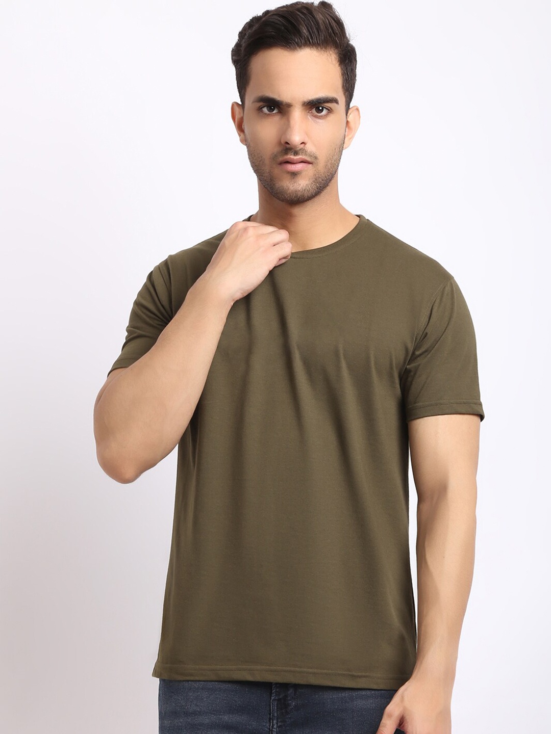 

HOUSE OF VEDAS Round Neck T-shirt, Olive