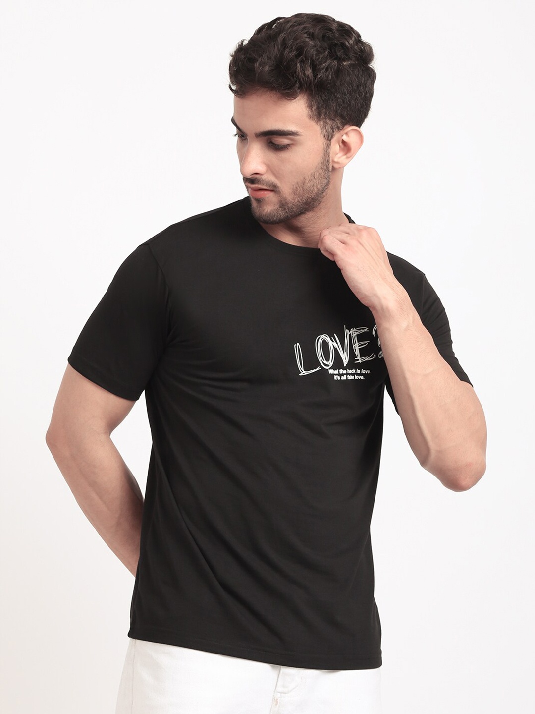 

HOUSE OF VEDAS Typography Printed T-shirt, Black