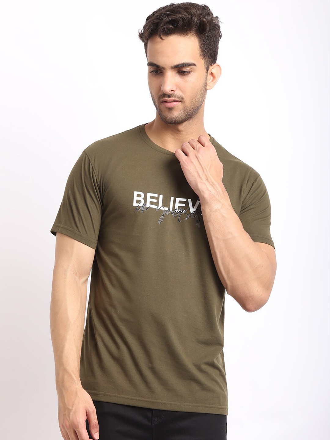 

HOUSE OF VEDAS Men Typography Printed T-shirt, Olive