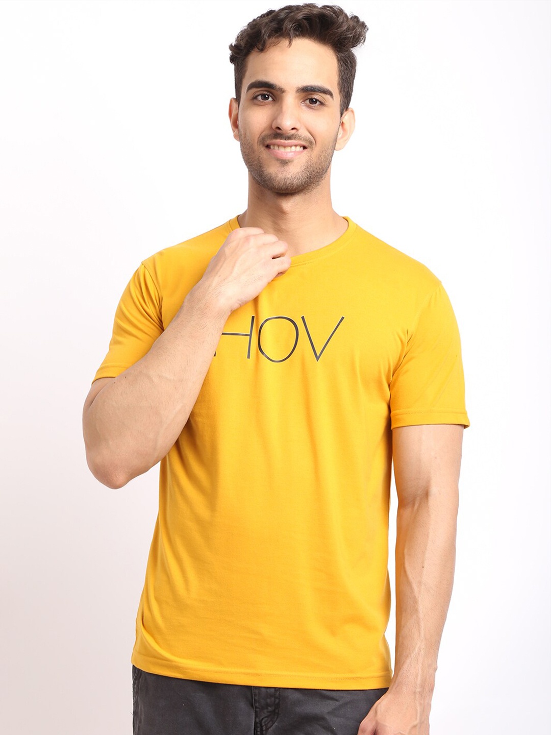 

HOUSE OF VEDAS Typography Printed Regular Fit T-shirt, Yellow