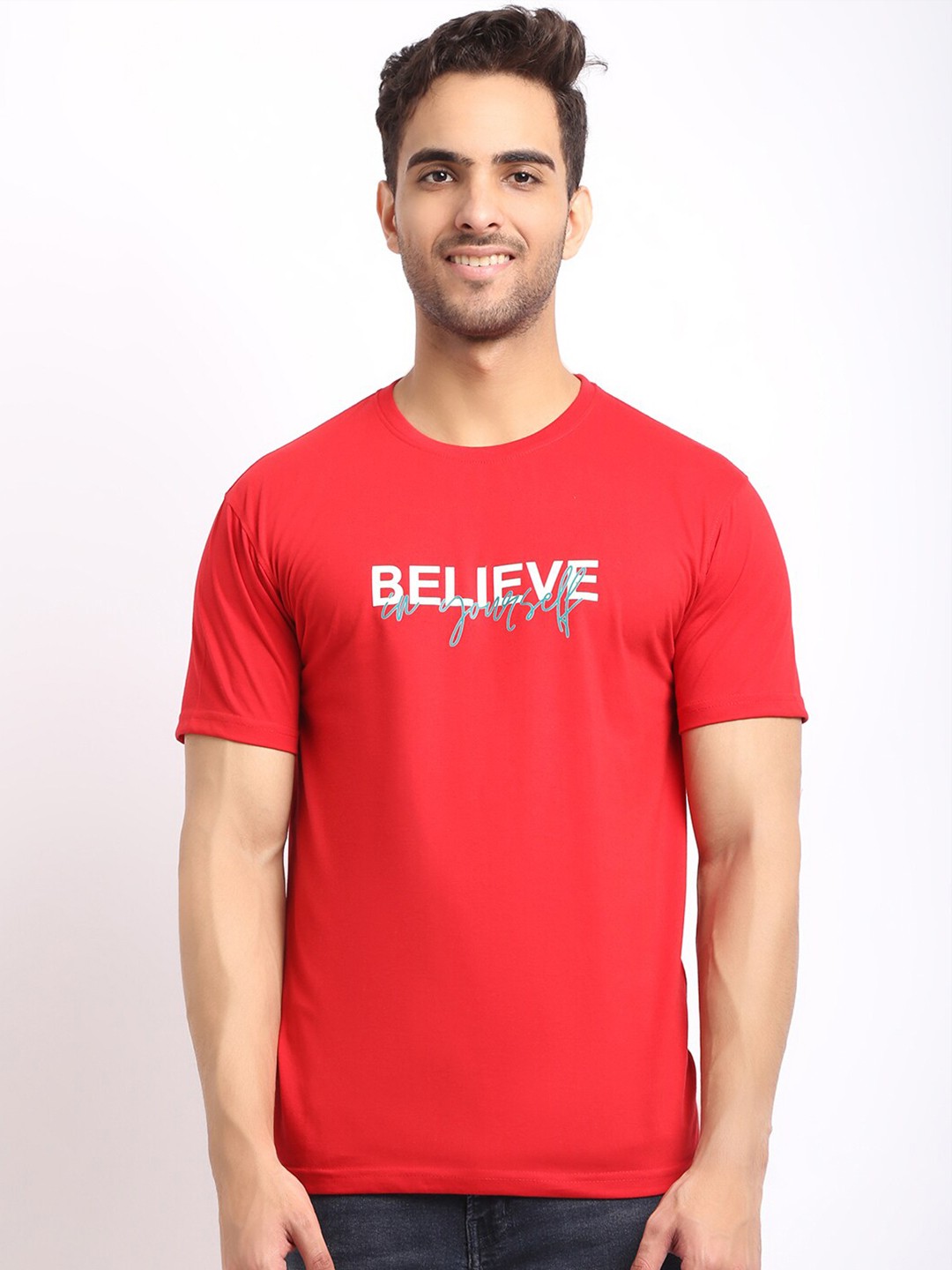 

HOUSE OF VEDAS Typography Printed Regular Fit T-shirt, Red