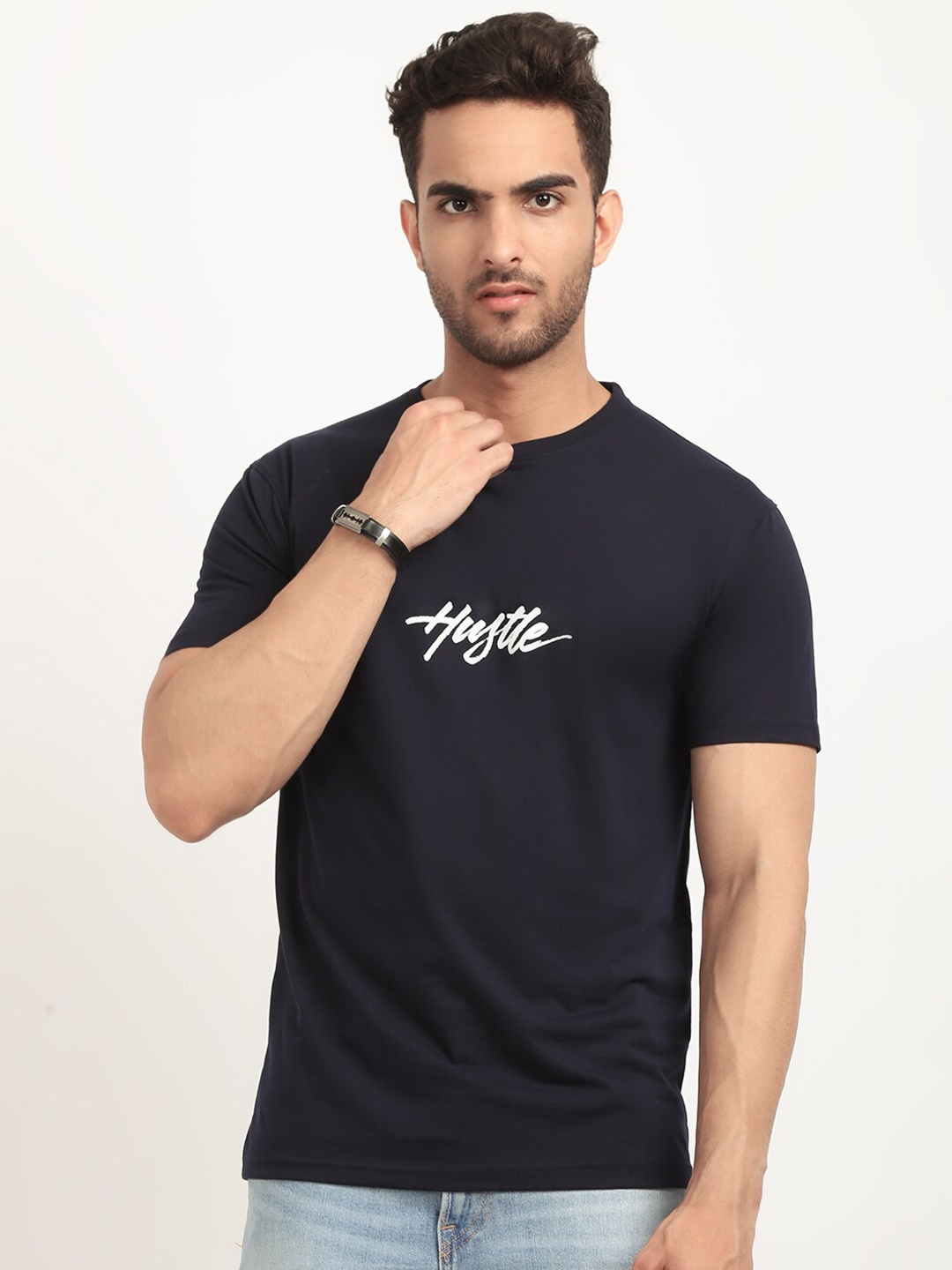 

HOUSE OF VEDAS Typography Printed Round Neck T-Shirt, Navy blue
