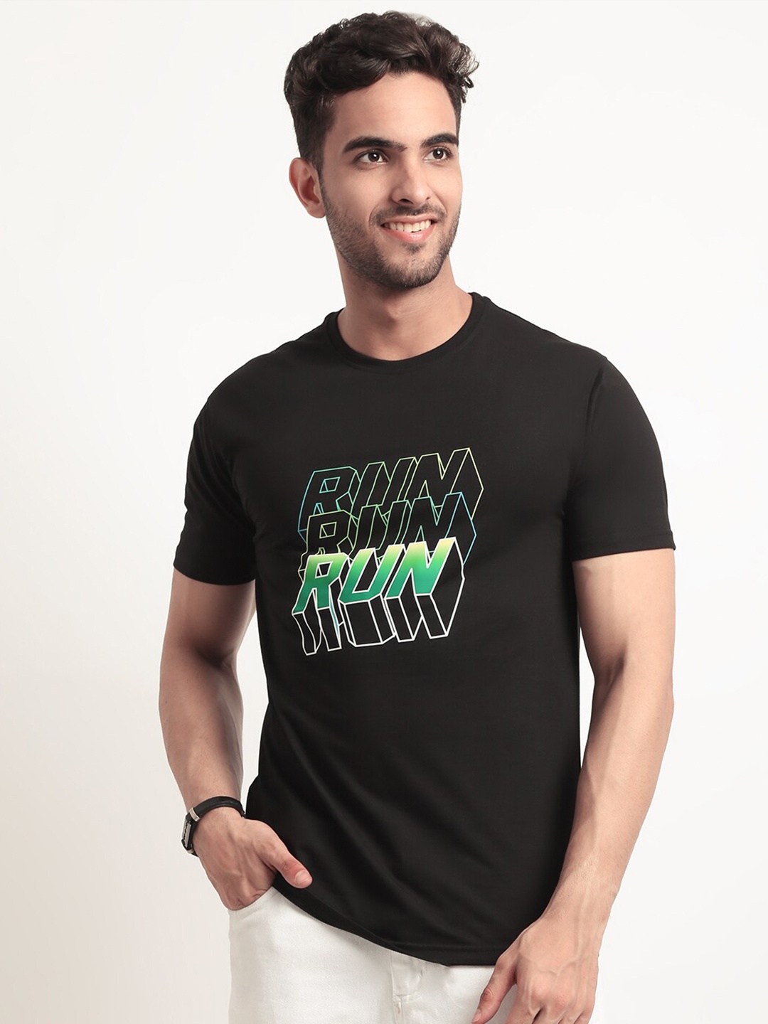 

HOUSE OF VEDAS Typography Printed T-shirt, Black