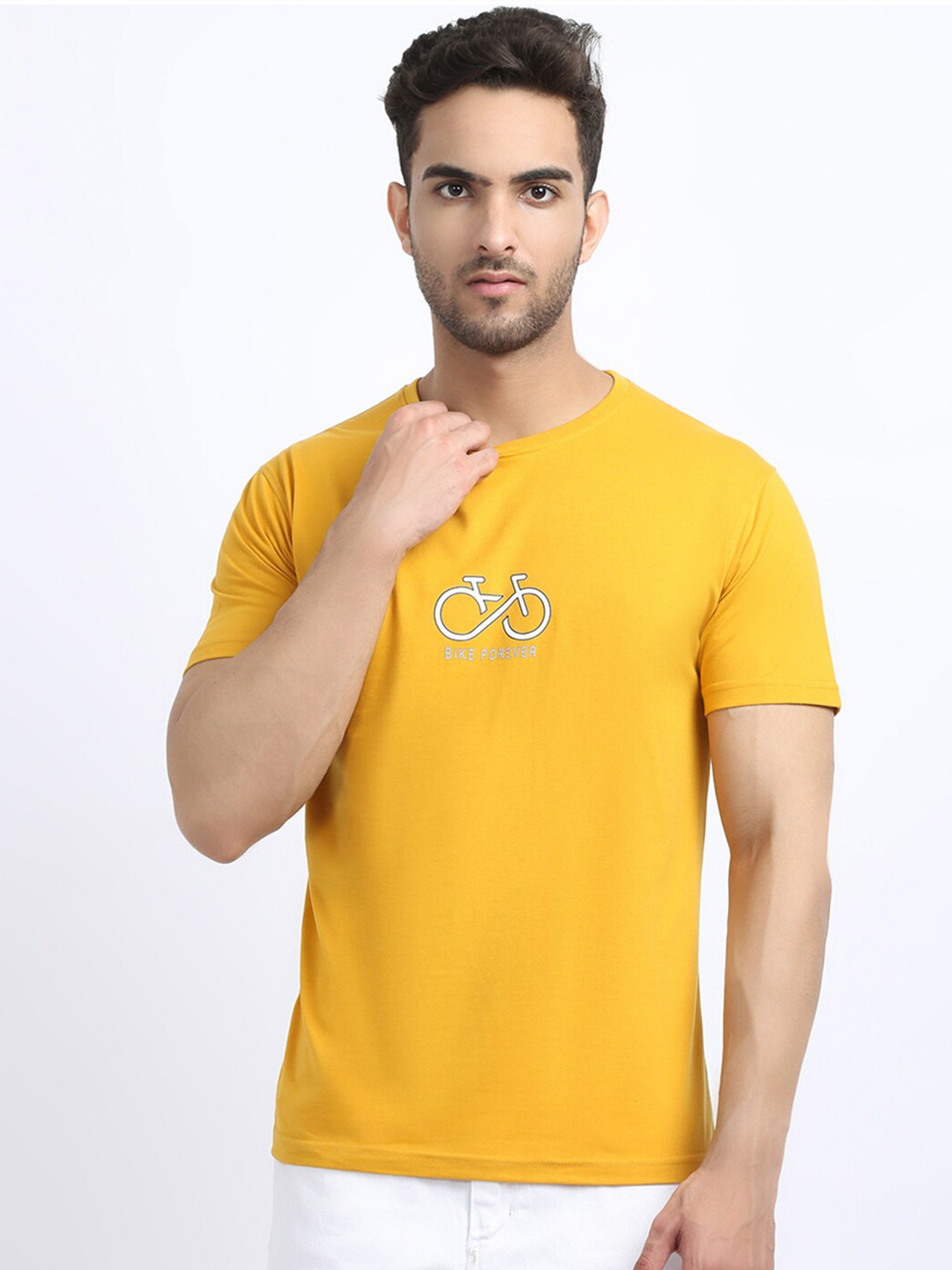 

HOUSE OF VEDAS Round Neck Short Sleeves T-shirt, Yellow