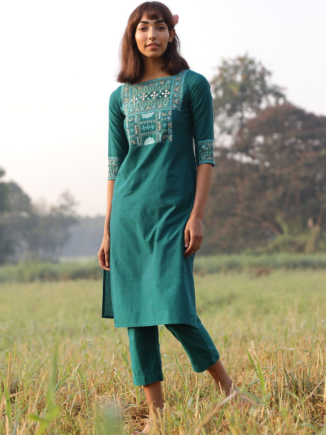 

OKHAI Ethnic Motifs Embroidered Pure Cotton Kurta With Trousers, Teal