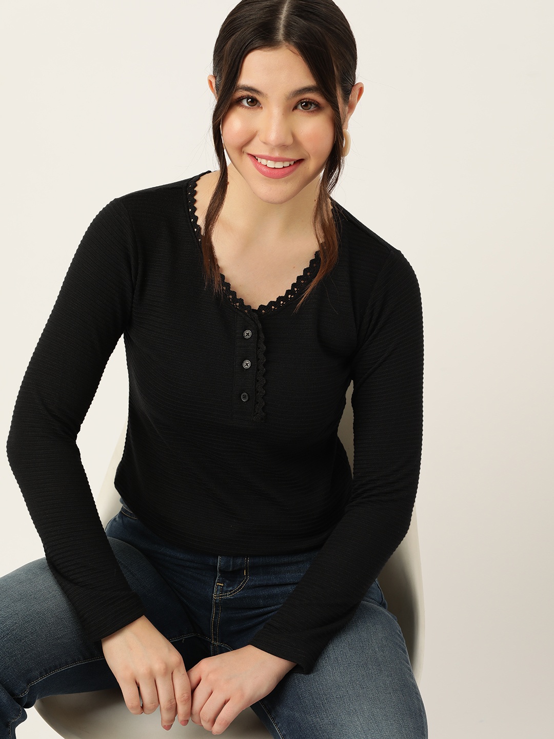 

DressBerry Solid V-Neck Regular Top, Black