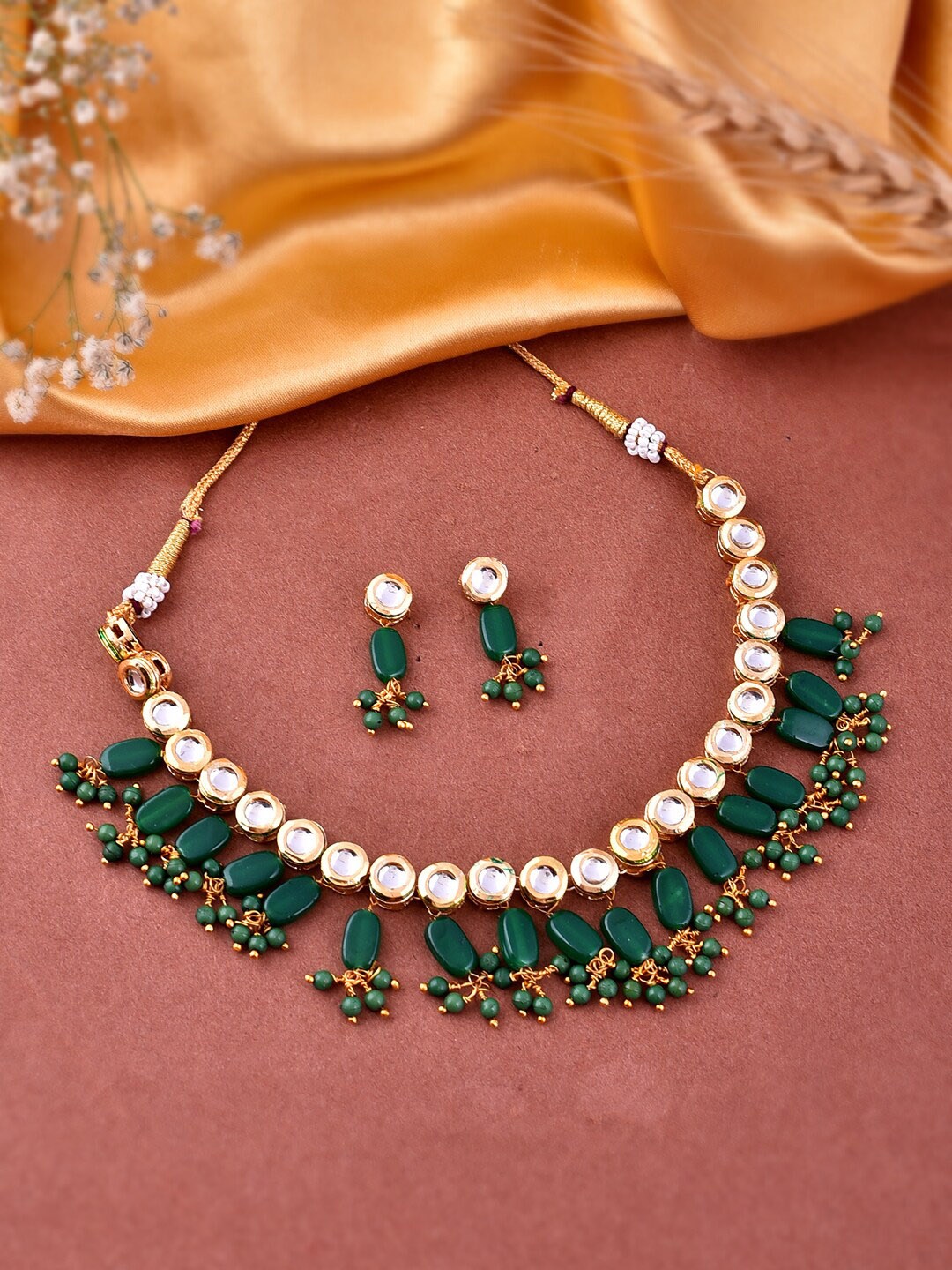 

Silvermerc Designs Gold-Plated Kundan Studded Jewellery Set