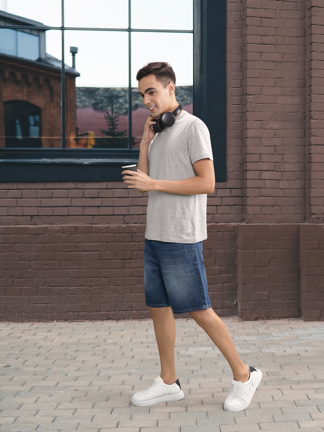 

HIGHLANDER Men Blue Washed Denim Shorts