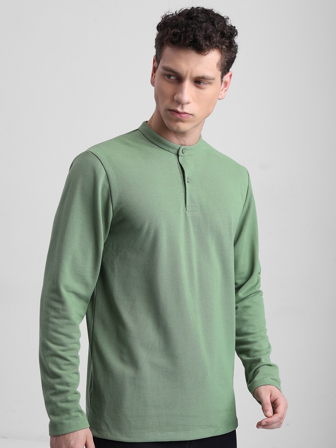 

HIGHLANDER Printed Polo Neck Relax Fit Popcorn Structure T-shirt, Green