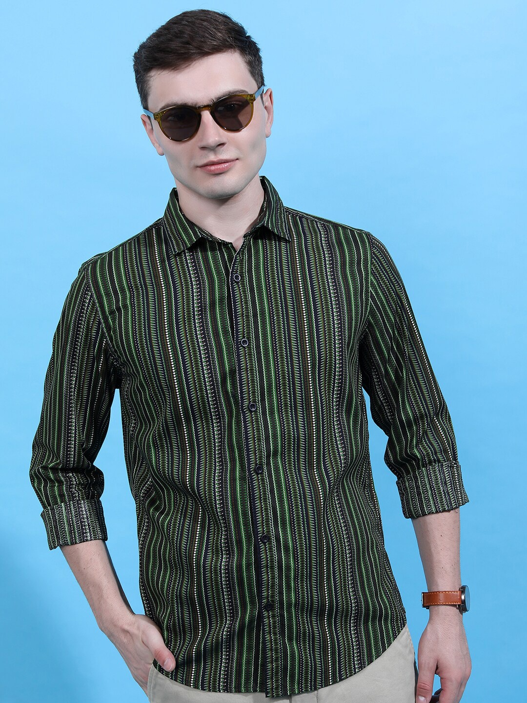 

HIGHLANDER Green & Black Slim Fit Striped Cotton Casual Shirt