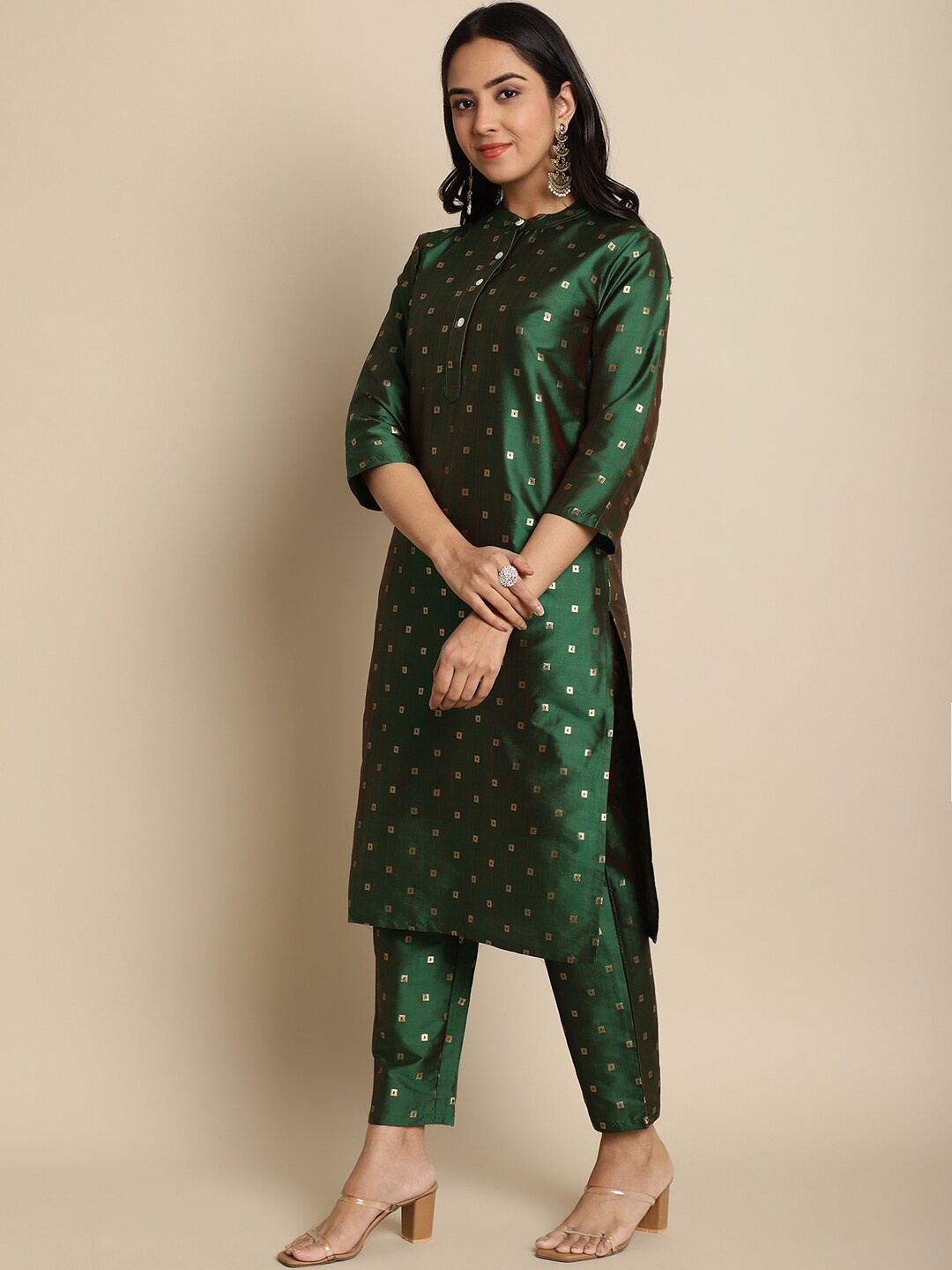 

Anouk Geoetric Woven Design Dupion Silk Kurta with Trousers, Green