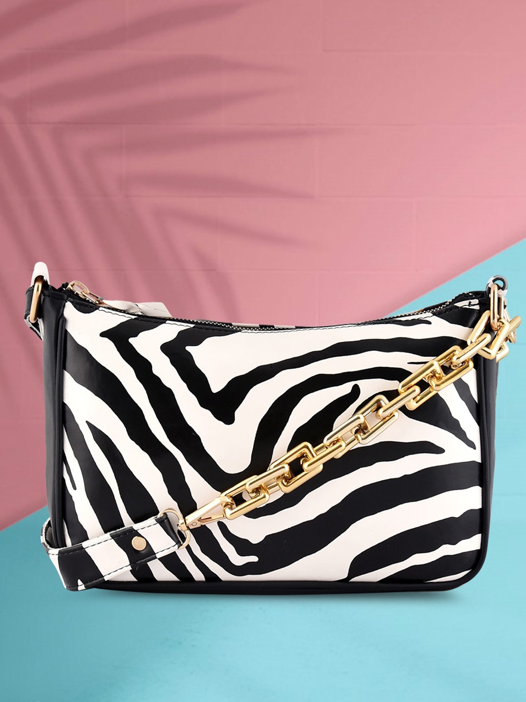 

DressBerry White & Black Zebra Printed Baguette Shoulder Bag