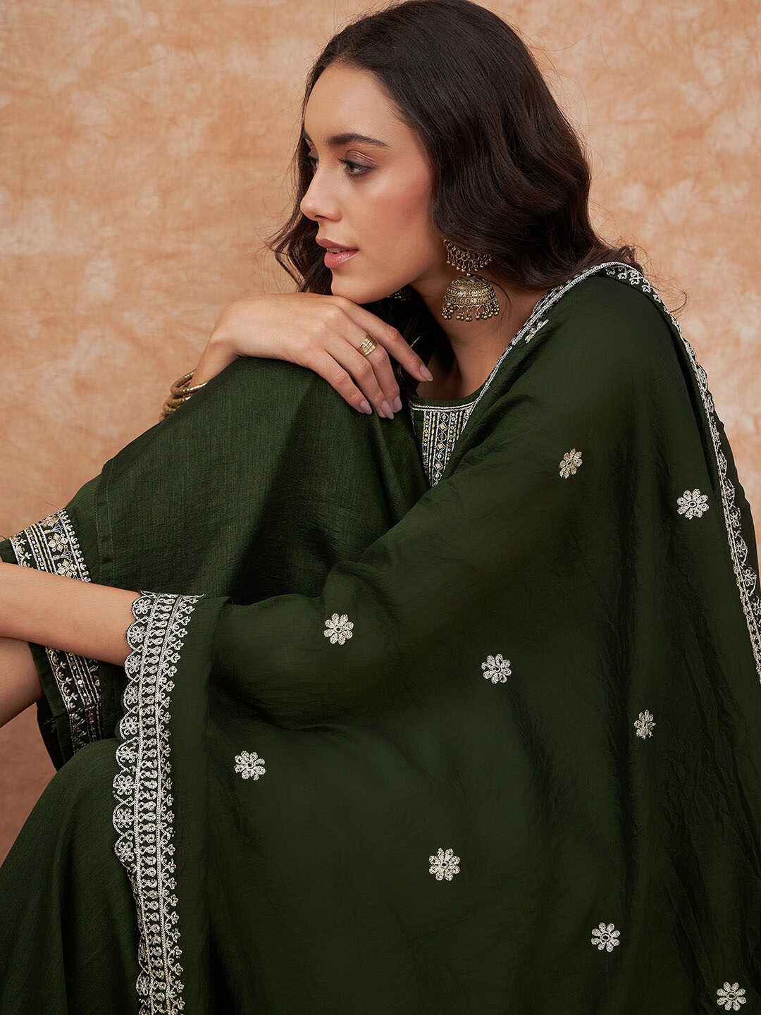 

Sangria Embroidered Straight Kurta With Trousers & Dupatta, Olive