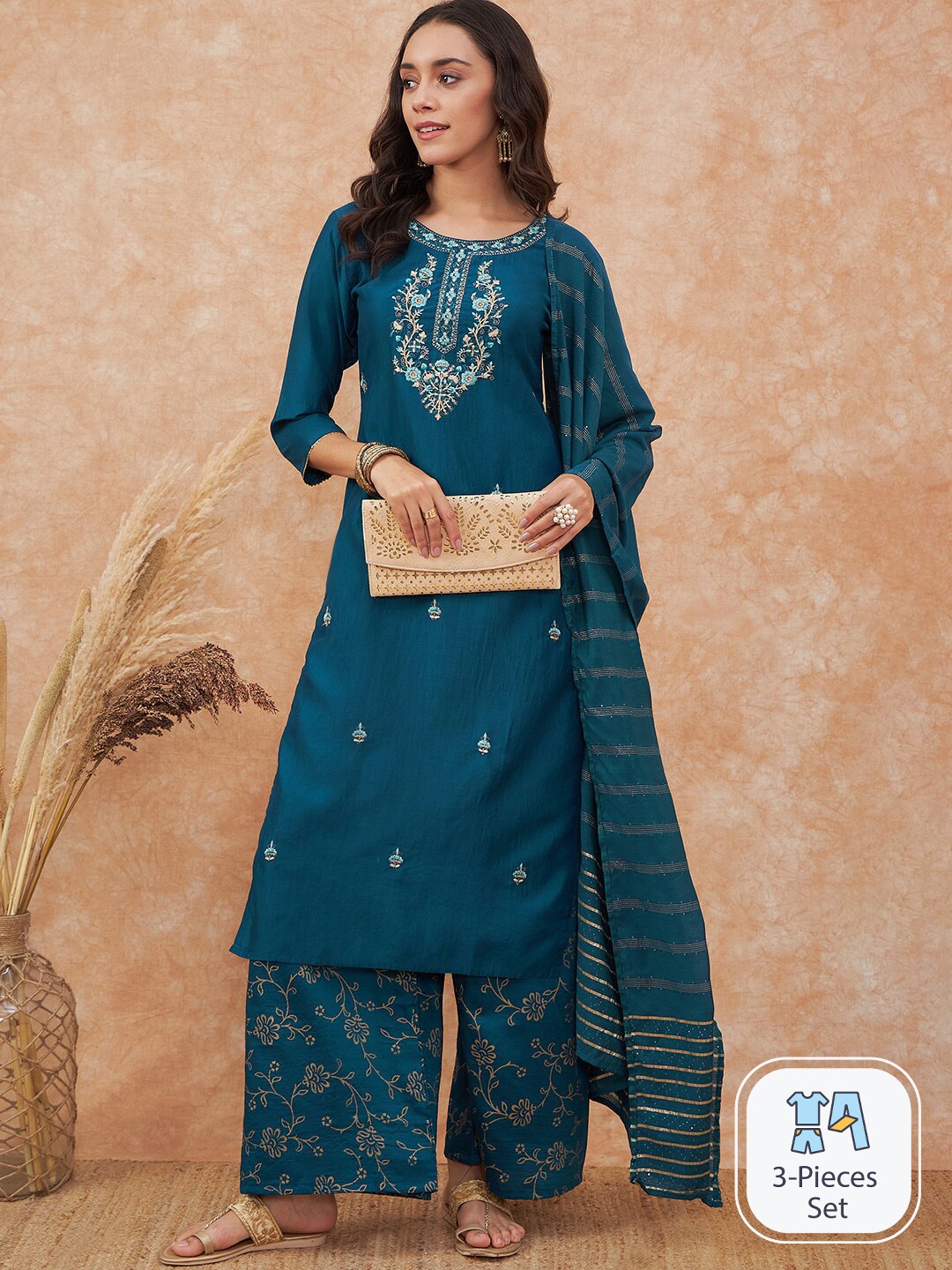 

Sangria Embroidered Straight Kurta With Trousers & Dupatta, Blue