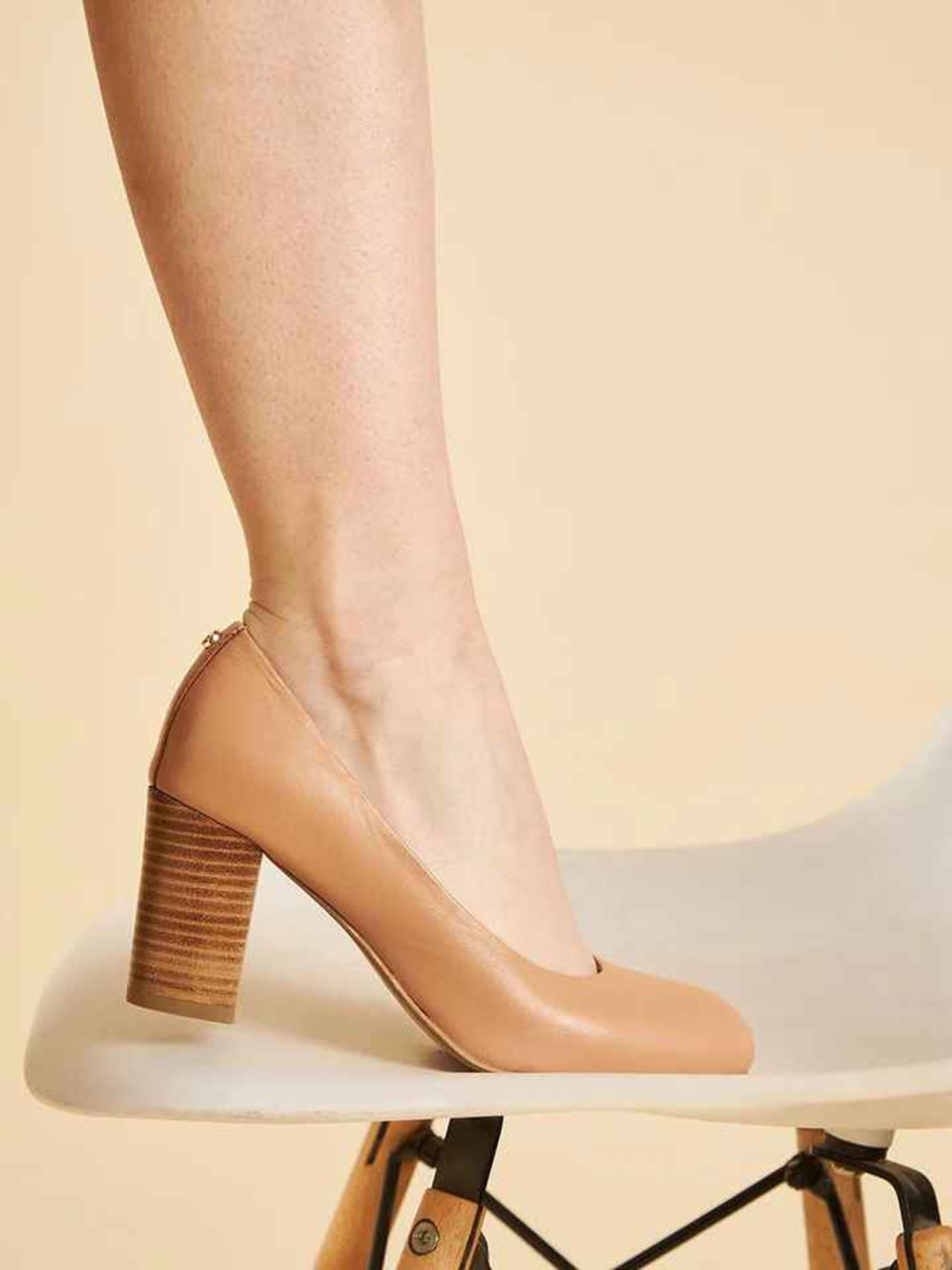 

Peach Flores Leather Block Pumps, Nude