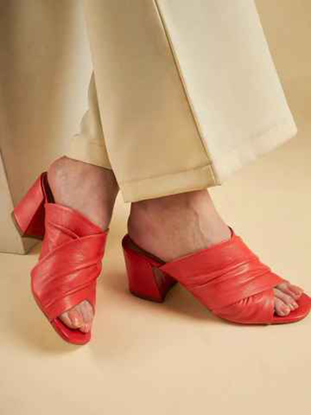 

Peach Flores Textured Cross Strap Leather Block Heels, Red