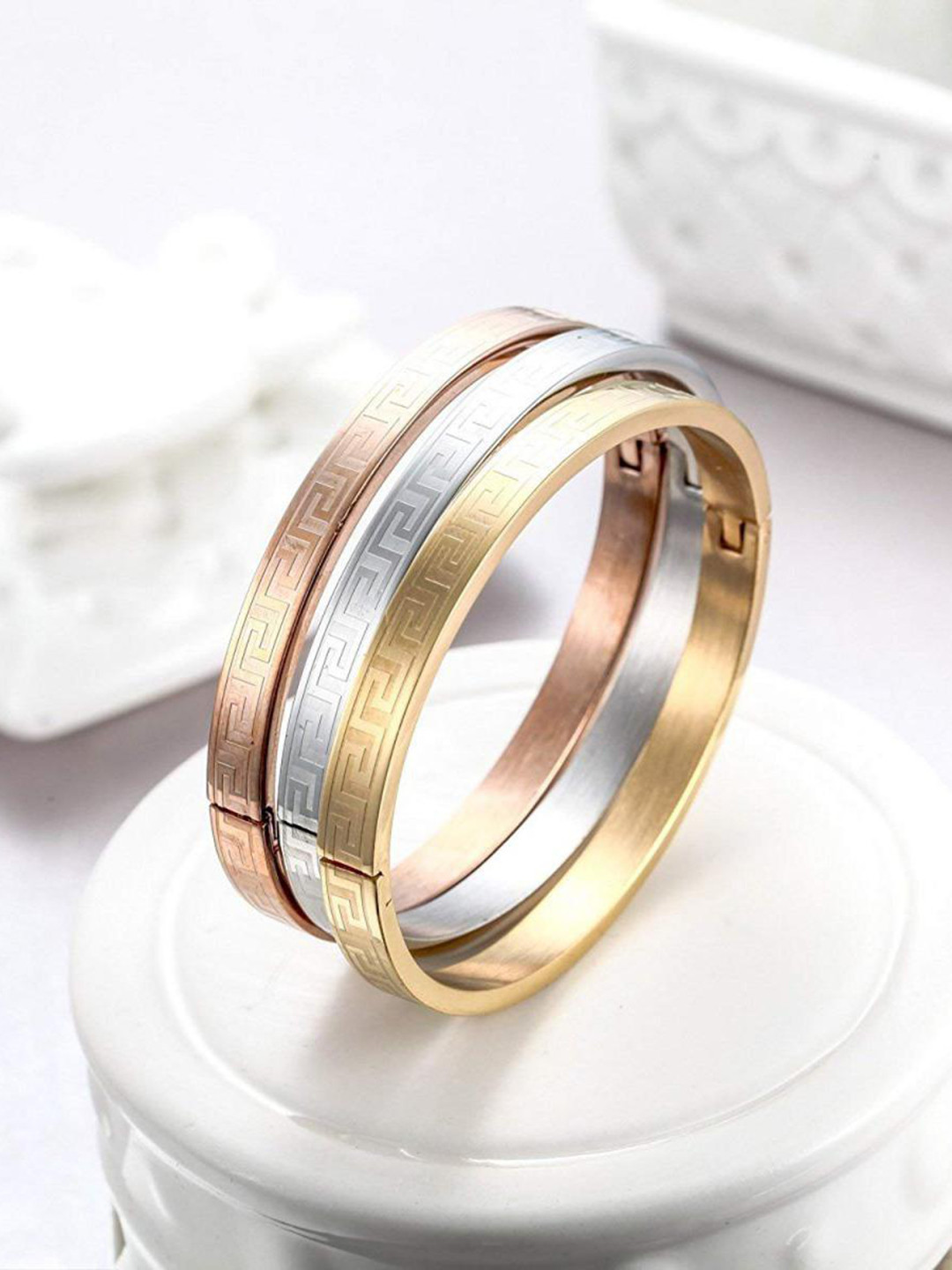 

MYKI Set Of 3 Gold-Plated Bangle-Style Bracelets