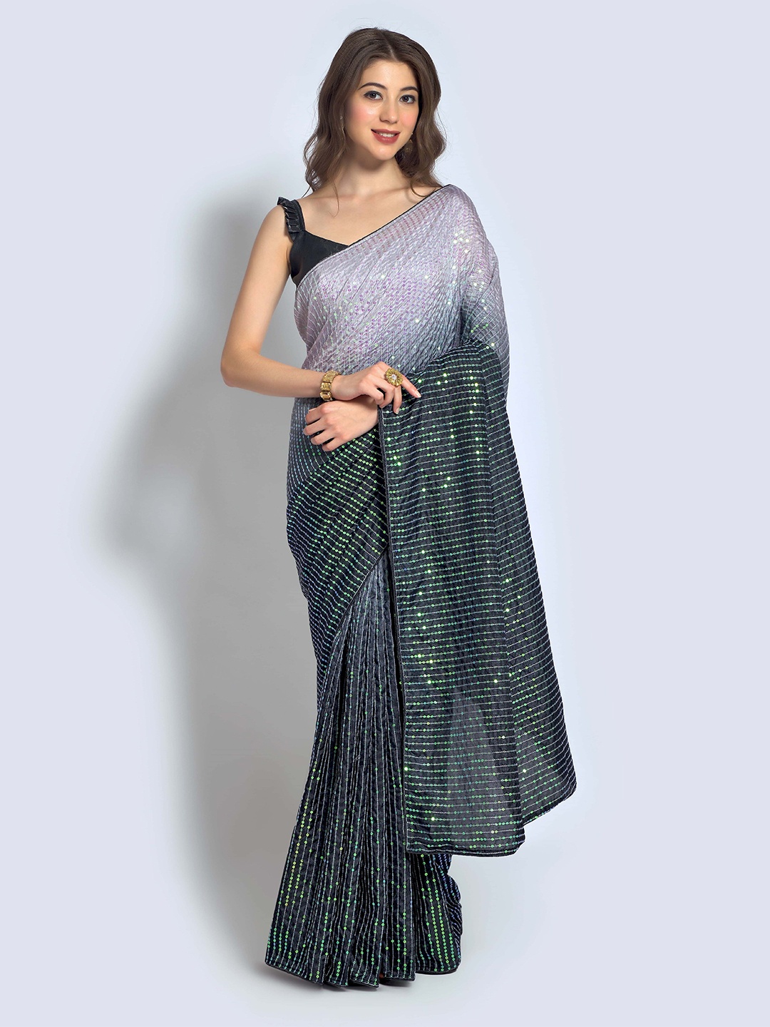 

Globon Impex Ombre Sequinned Saree, Grey