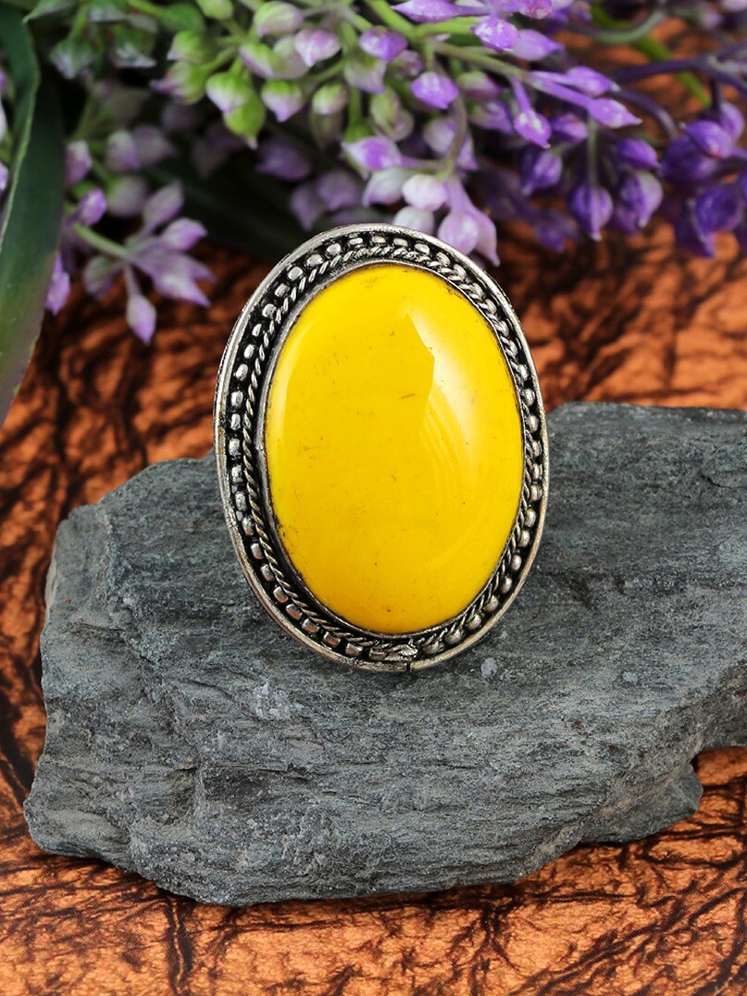 

UNIVERSITY TRENDZ Oxidised Silver-Plated Stone-Studded Adjustable Finger Ring